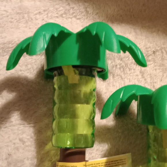 4 palm tree solar lights - Picture 2 of 2